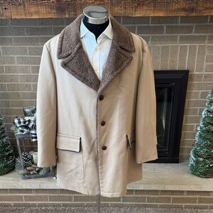 Richman Brothers mens 48R beige wool blend faux shearling button up coat EUC